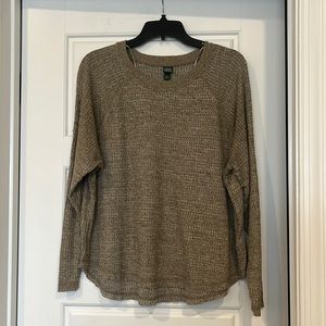 Wild Fable thermal top size L